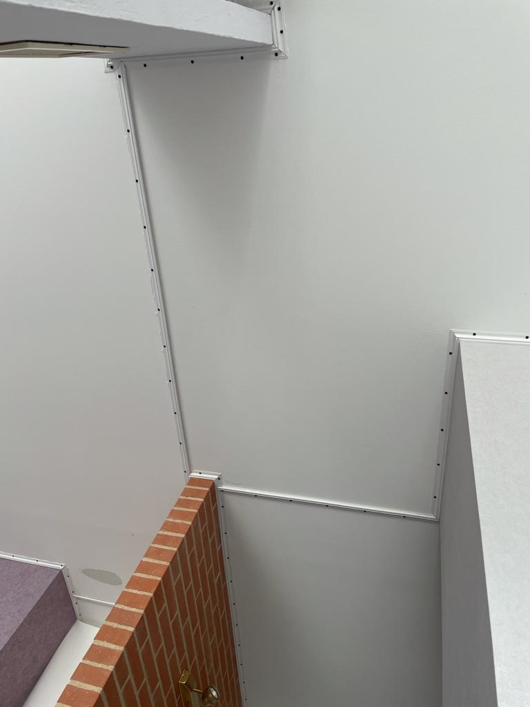 Plafond tendu — intégration dans la pièce